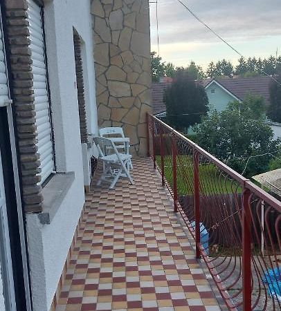 Bluebird Apartman Zalakaros Bagian luar foto
