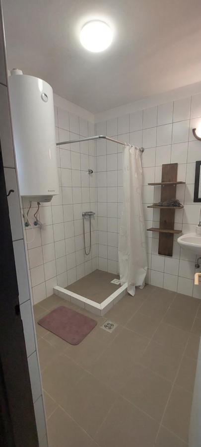 Bluebird Apartman Zalakaros Bagian luar foto