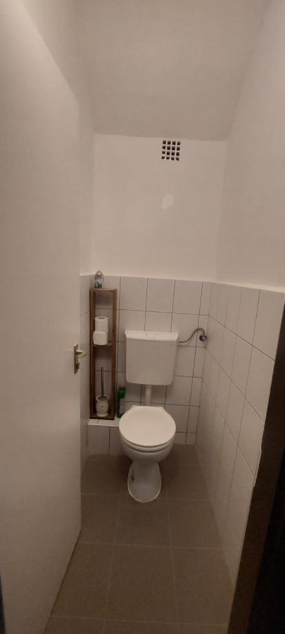 Bluebird Apartman Zalakaros Bagian luar foto